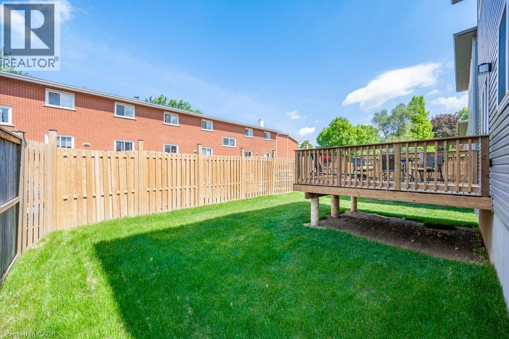 Photo 47 of 204 Fifth Avenue, Kitchener ON