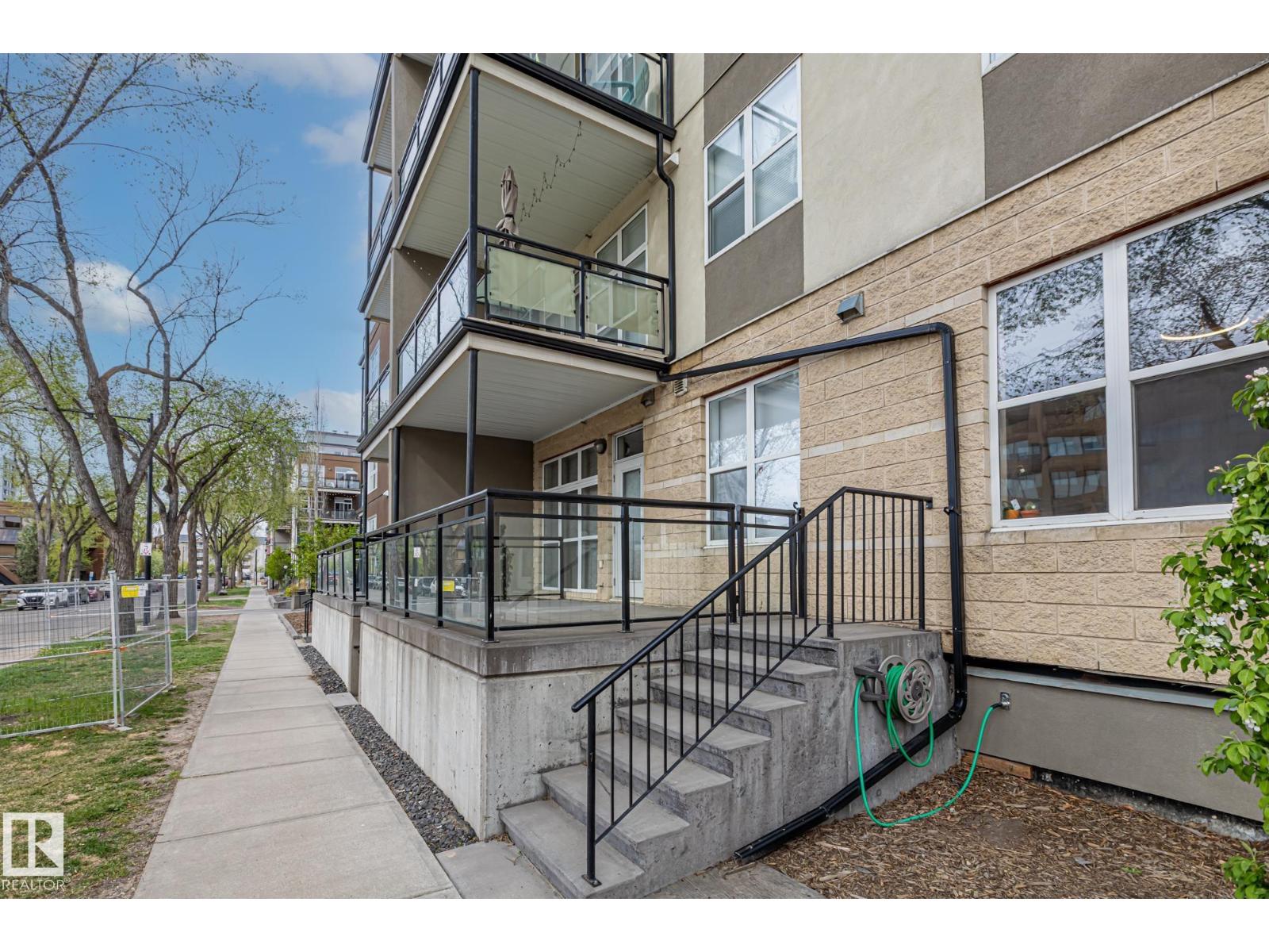 Photo 2 of 143 10403 122 St Nw, Edmonton AB