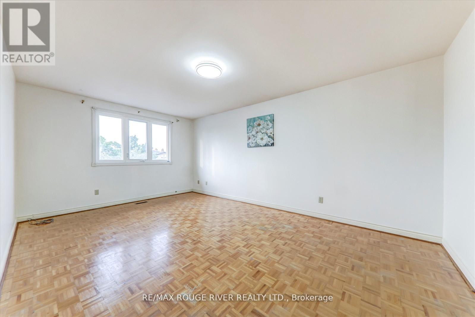 Photo 21 of 23 Jackman Crescent, Vaughan ON