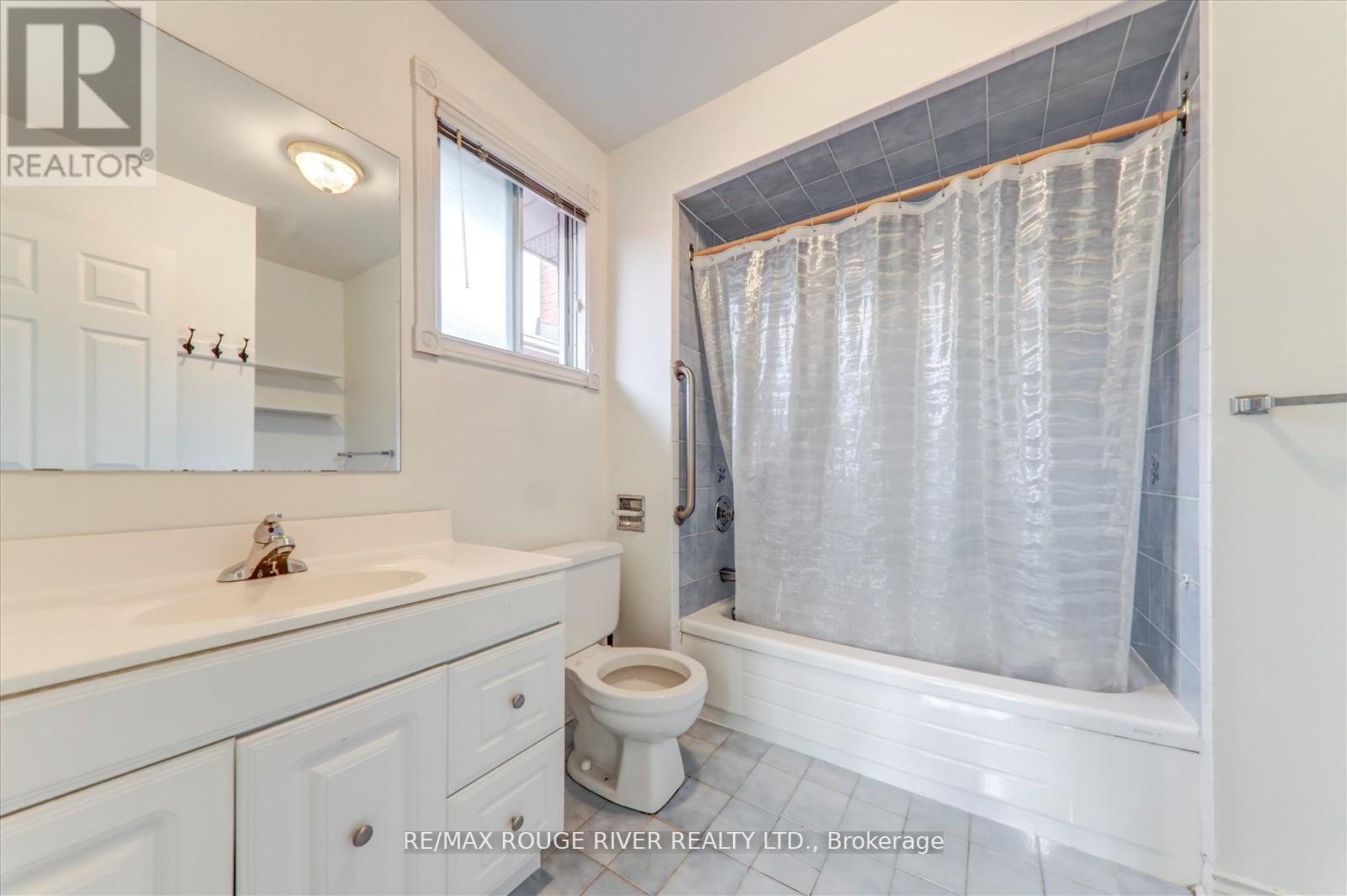 Photo 23 of 23 Jackman Crescent, Vaughan ON