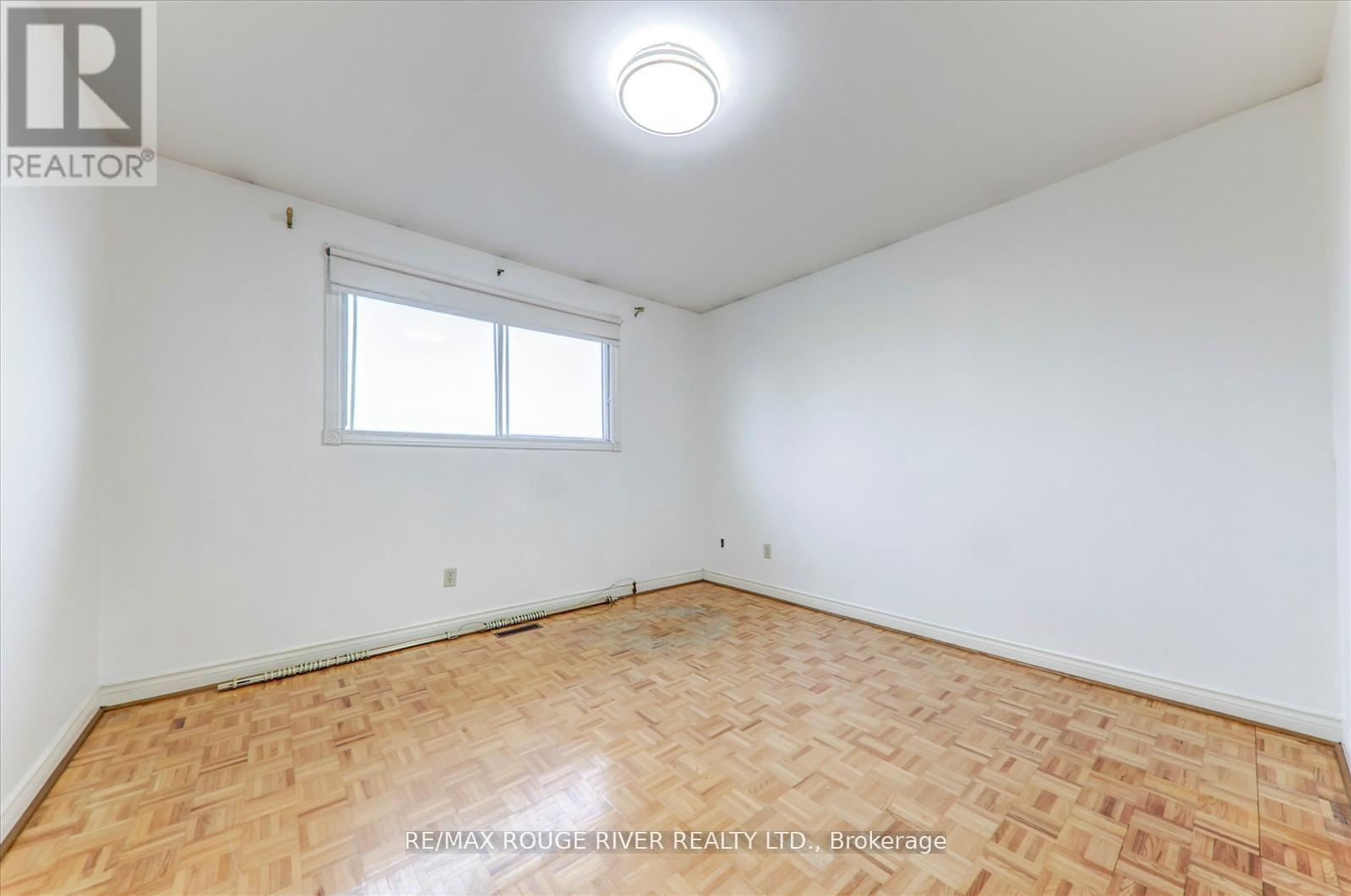 Photo 27 of 23 Jackman Crescent, Vaughan ON