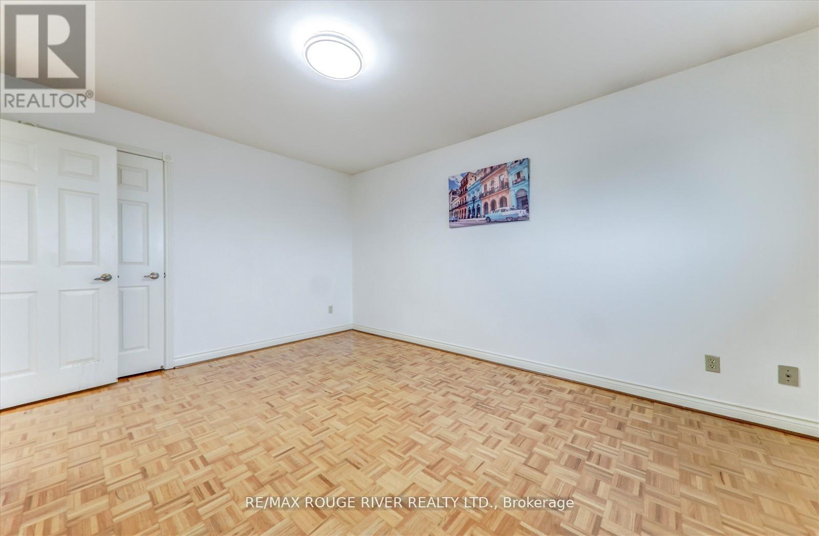 Photo 30 of 23 Jackman Crescent, Vaughan ON