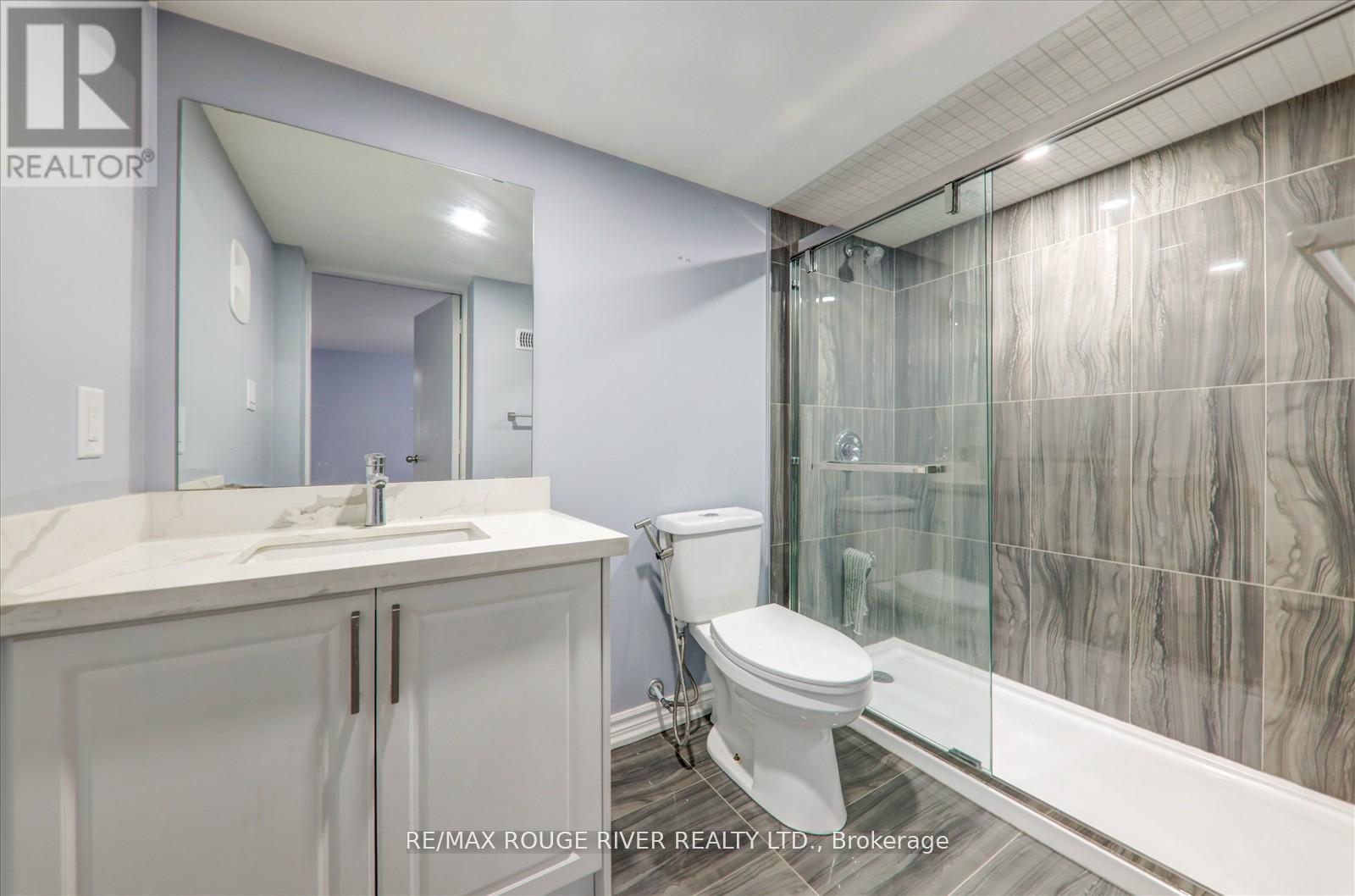 Photo 45 of 23 Jackman Crescent, Vaughan ON