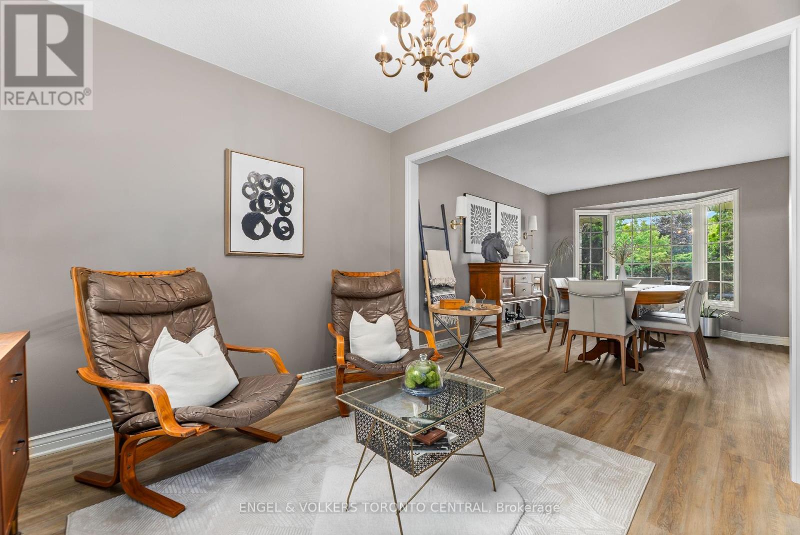 Photo 5 of 204 Killarney Grove, London North ON