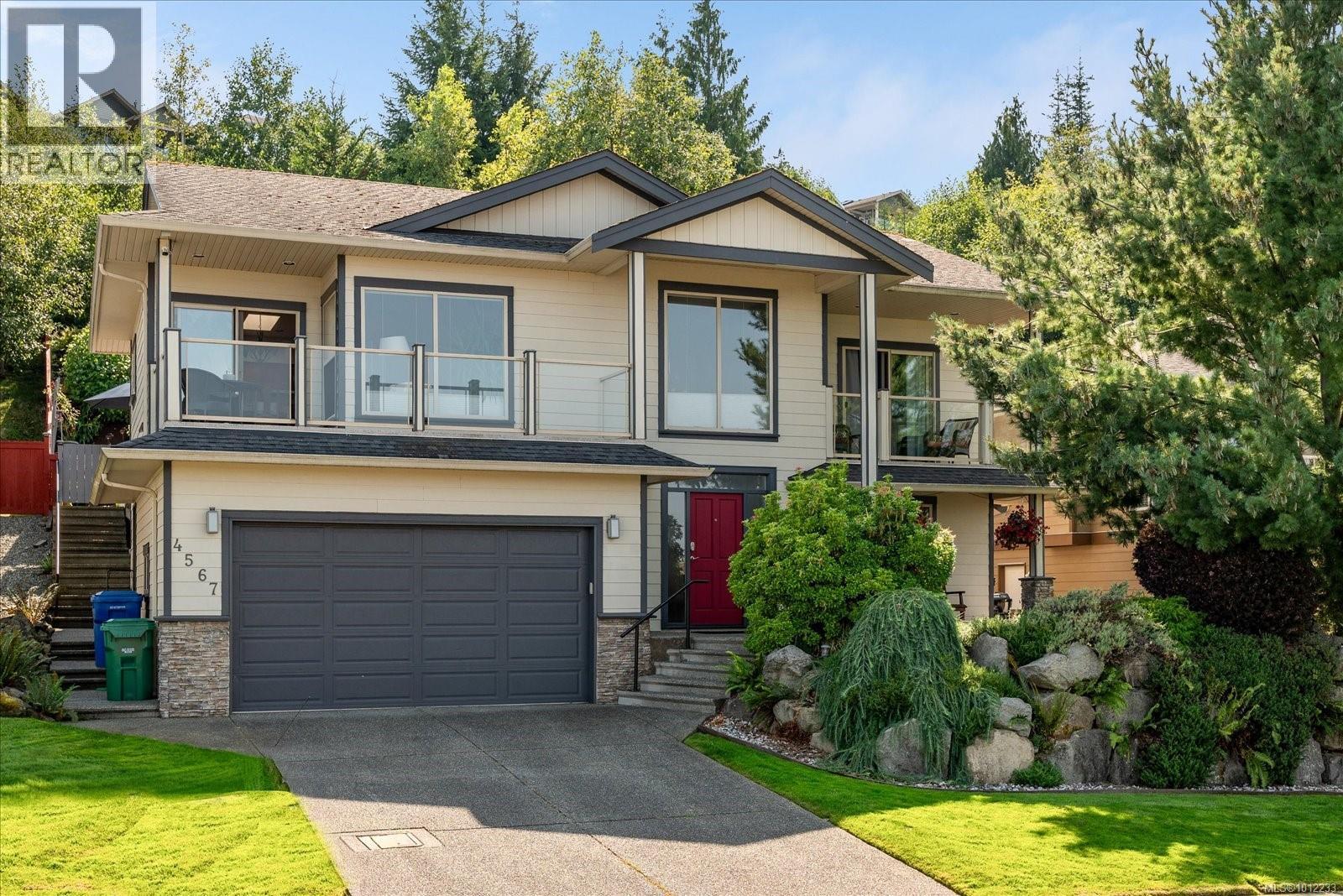 Photo 2 of 4567 Sheridan Ridge, Nanaimo BC