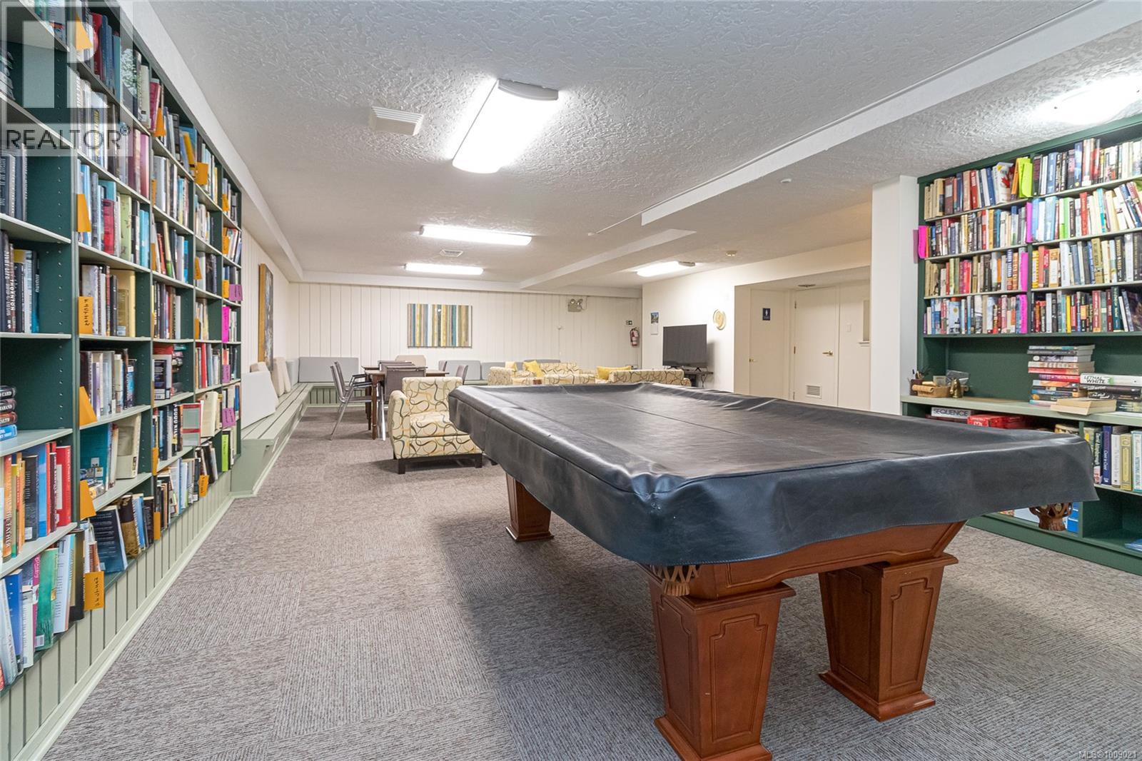 108 2040 White Birch Road, Sidney