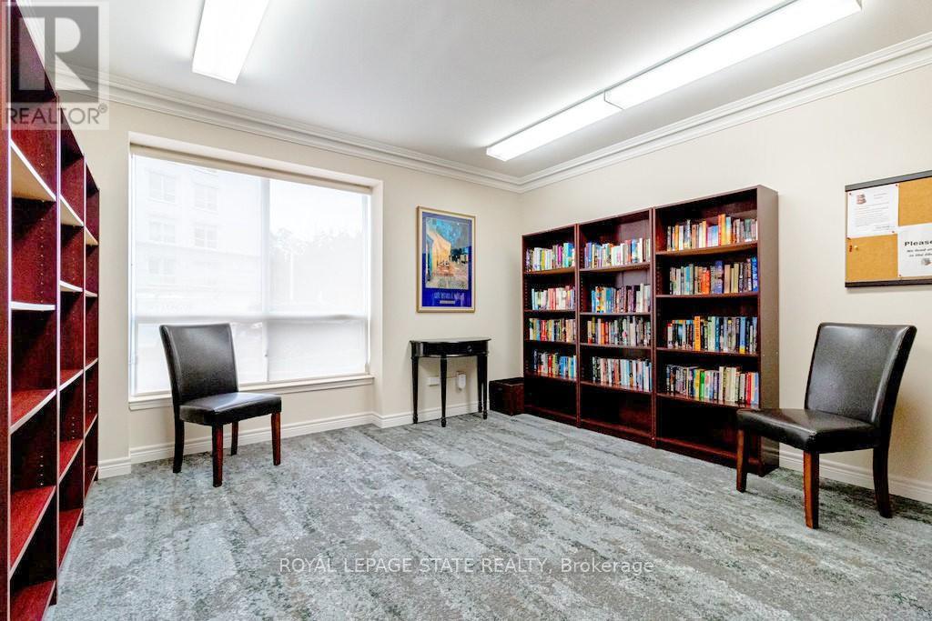 Photo 32 of 805 2000 Creekside Drive, Hamilton ON