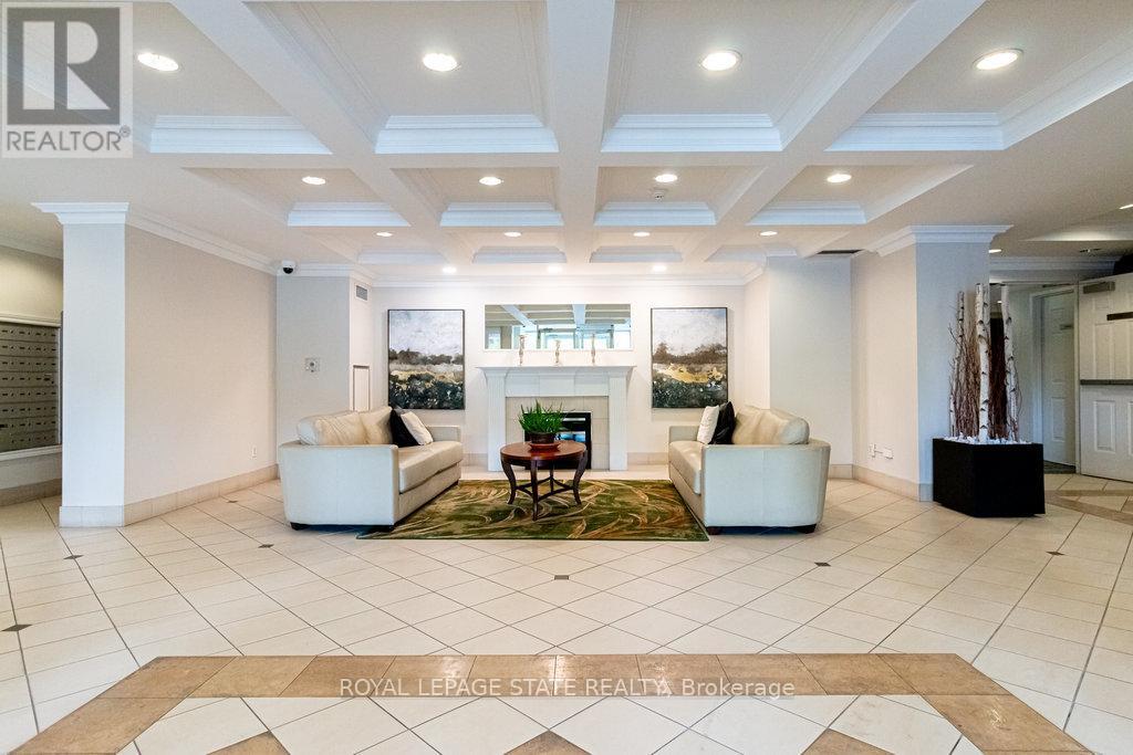 Photo 26 of 805 2000 Creekside Drive, Hamilton ON