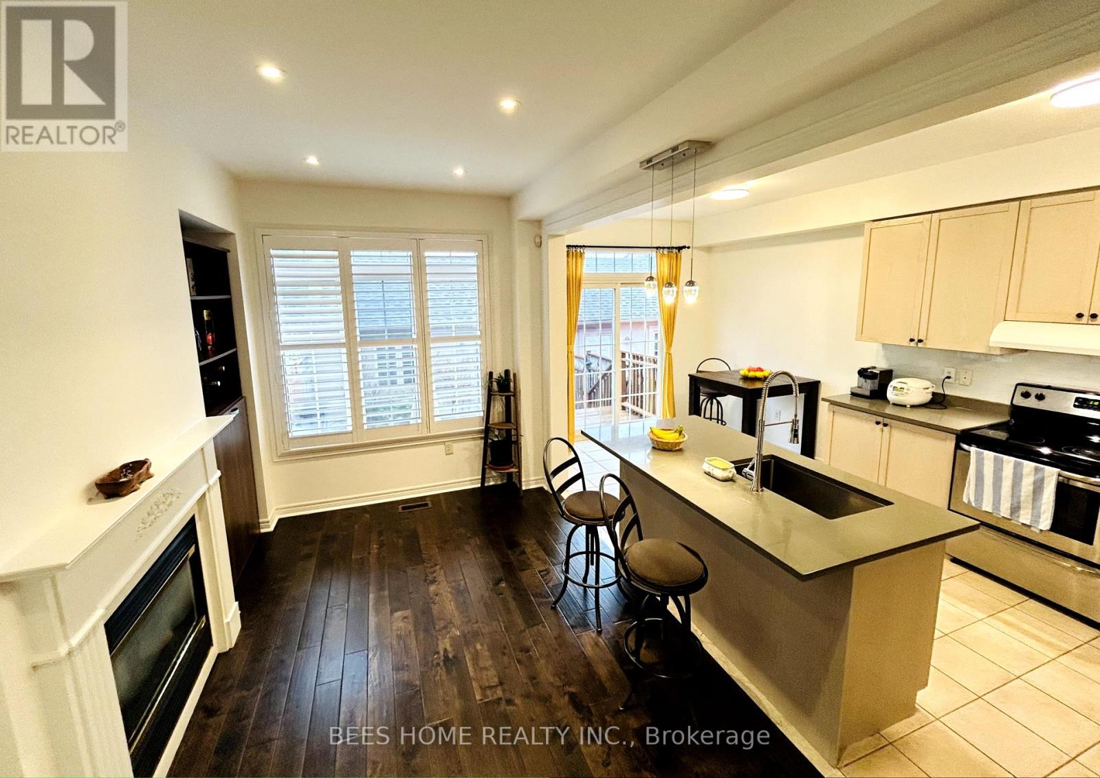 Photo 13 of 2893 Bur Oak Avenue, Markham ON