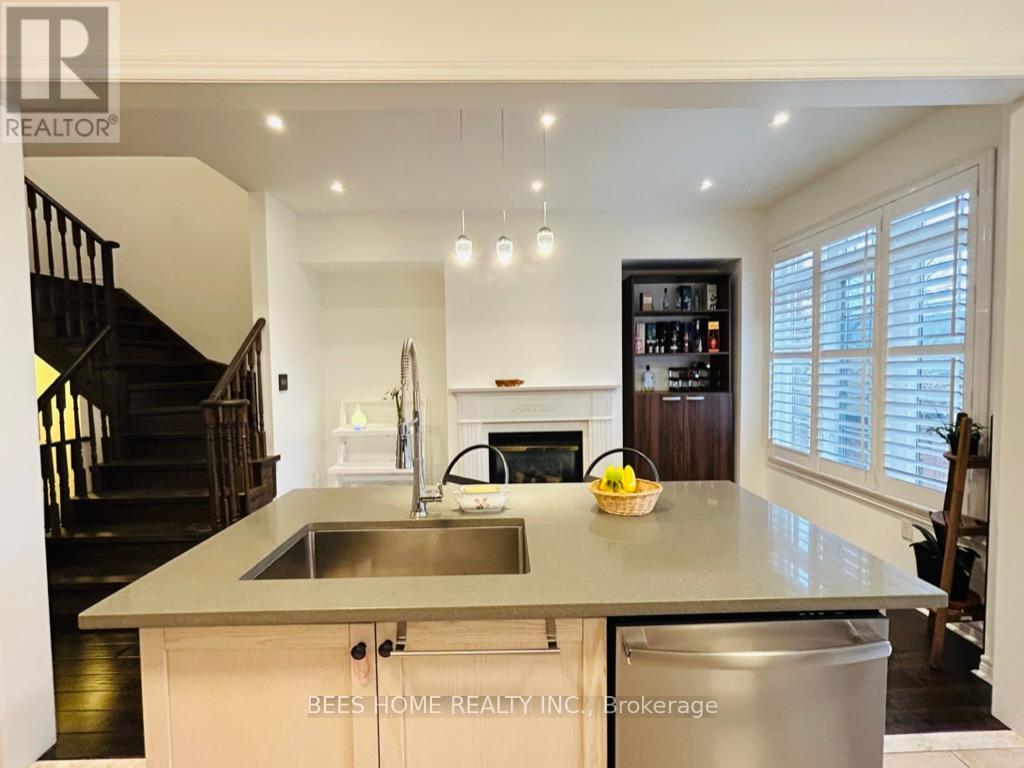 Photo 15 of 2893 Bur Oak Avenue, Markham ON