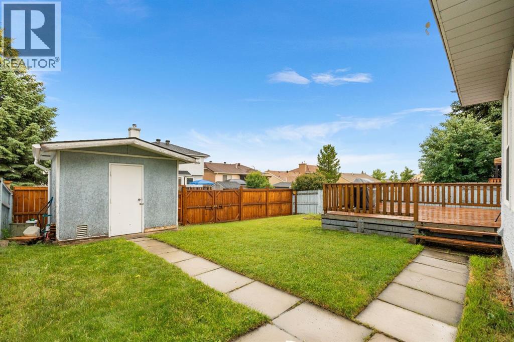 Photo 44 of 249 Applewood Place Se, Calgary AB