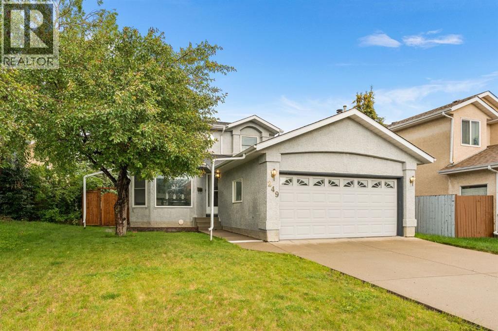 Photo 2 of 249 Applewood Place Se, Calgary AB