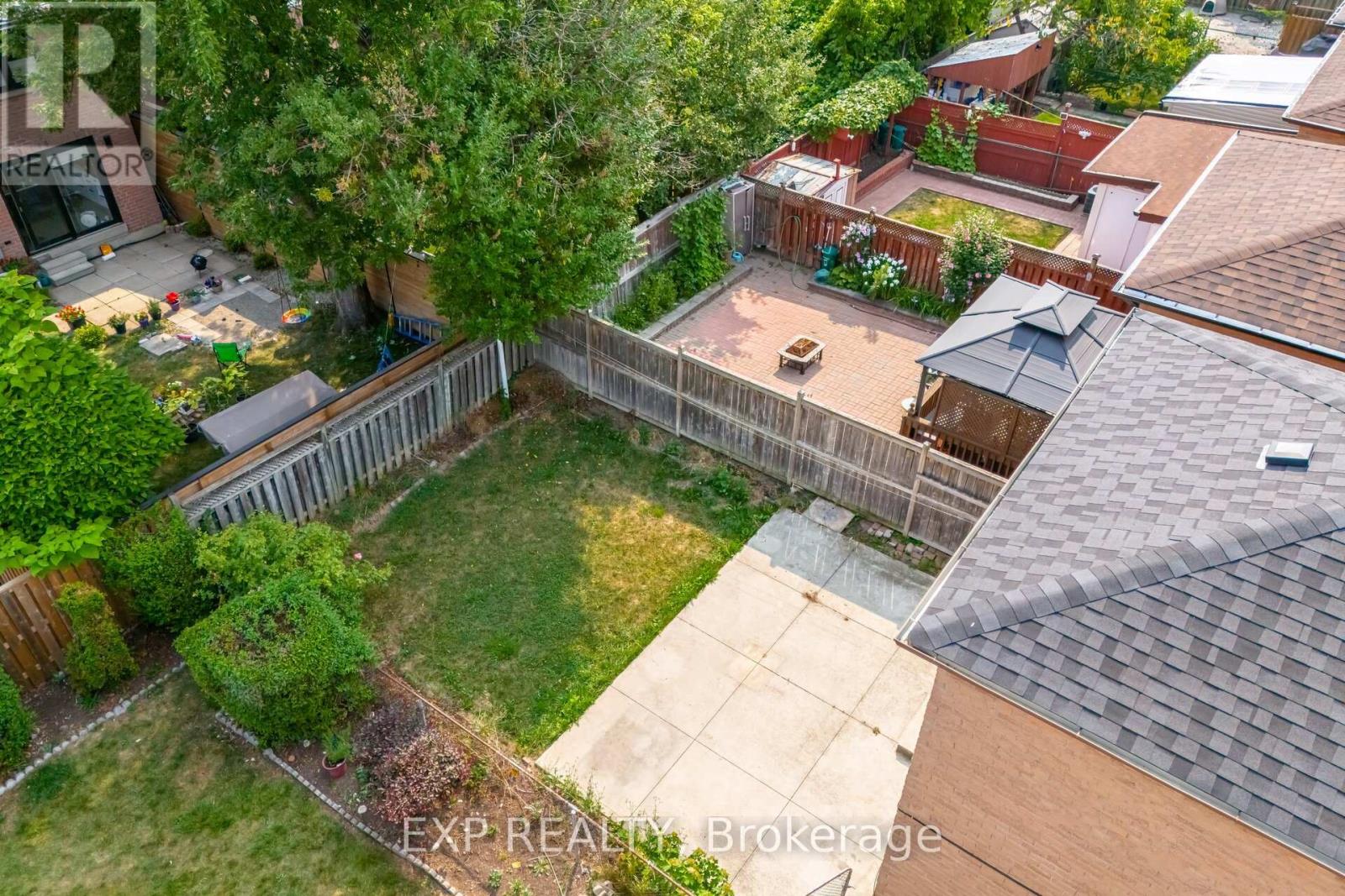 Photo 33 of 4102 Forest Fire Crescent, Mississauga ON