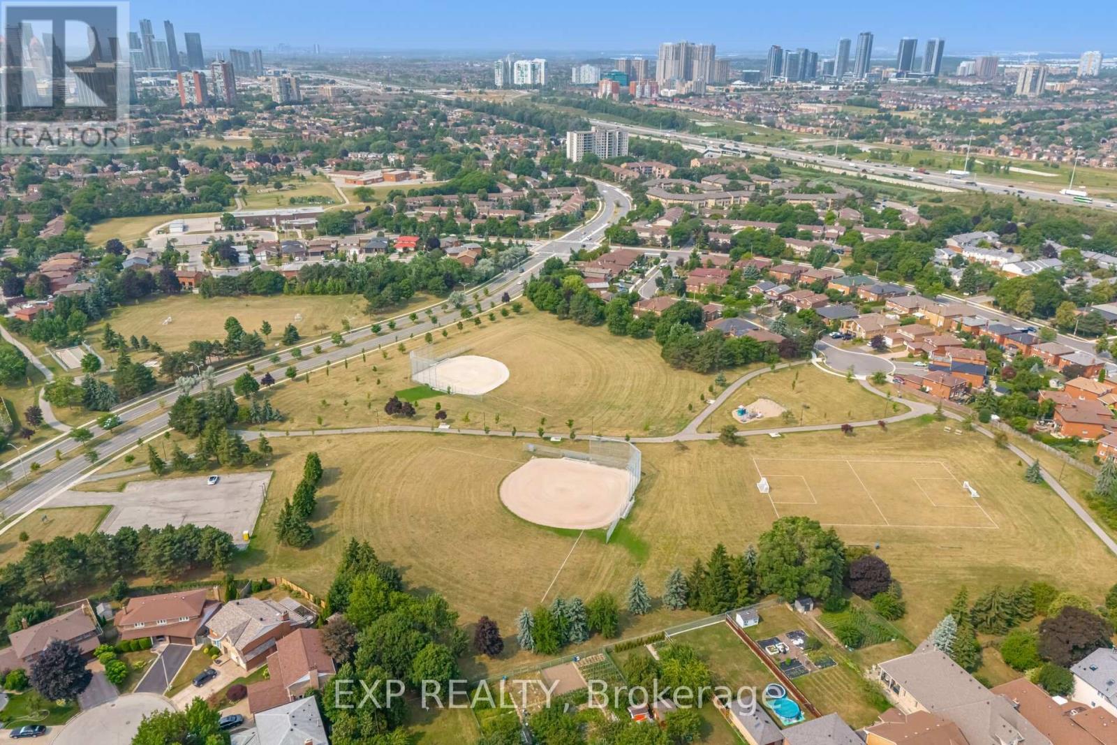 Photo 37 of 4102 Forest Fire Crescent, Mississauga ON