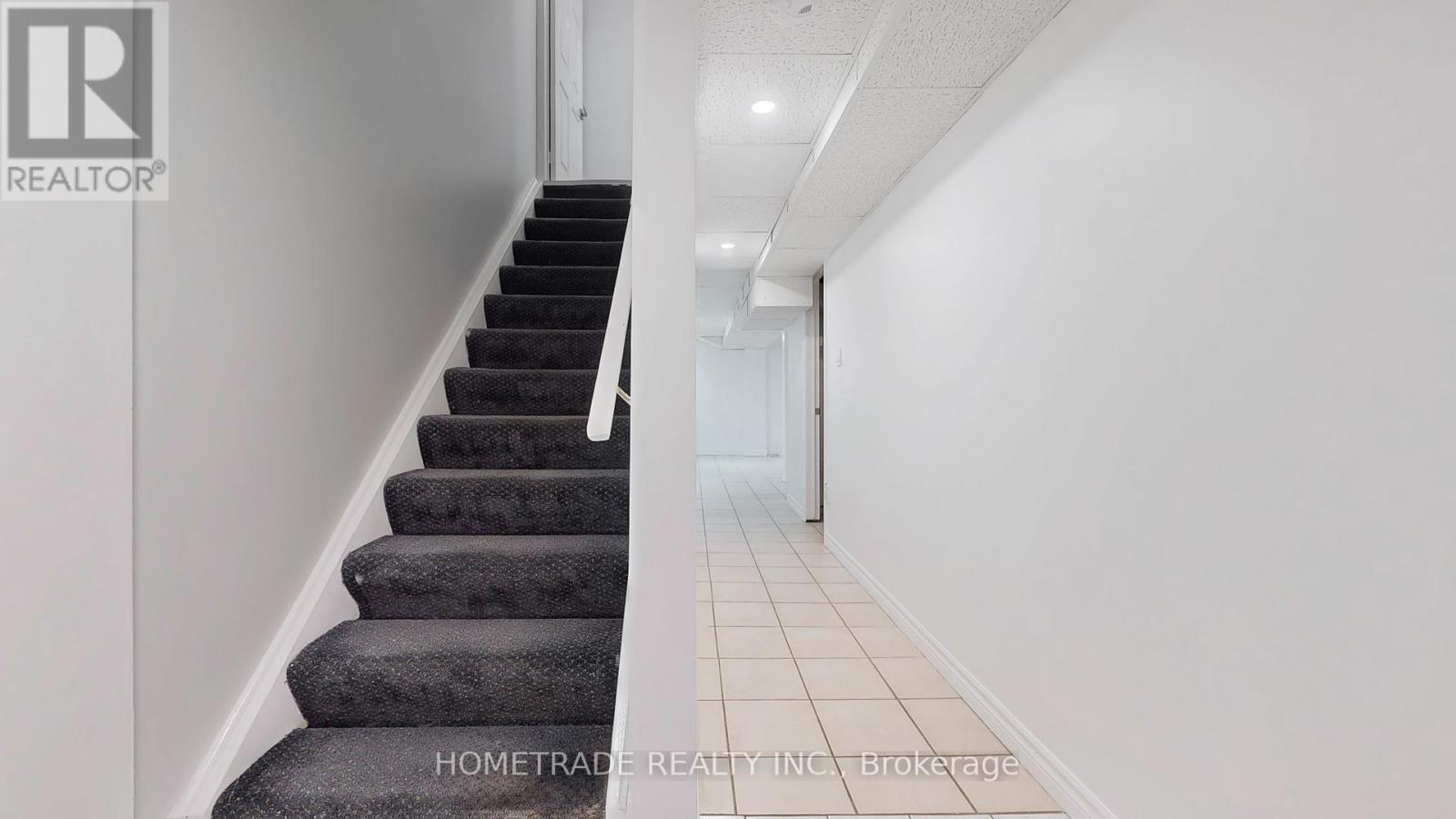 Photo 28 of 532 Steddick Court, Mississauga ON
