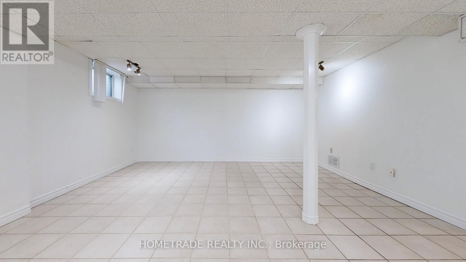 Photo 31 of 532 Steddick Court, Mississauga ON