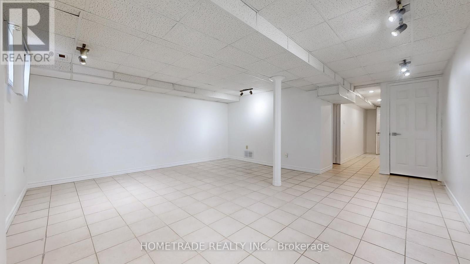 Photo 33 of 532 Steddick Court, Mississauga ON