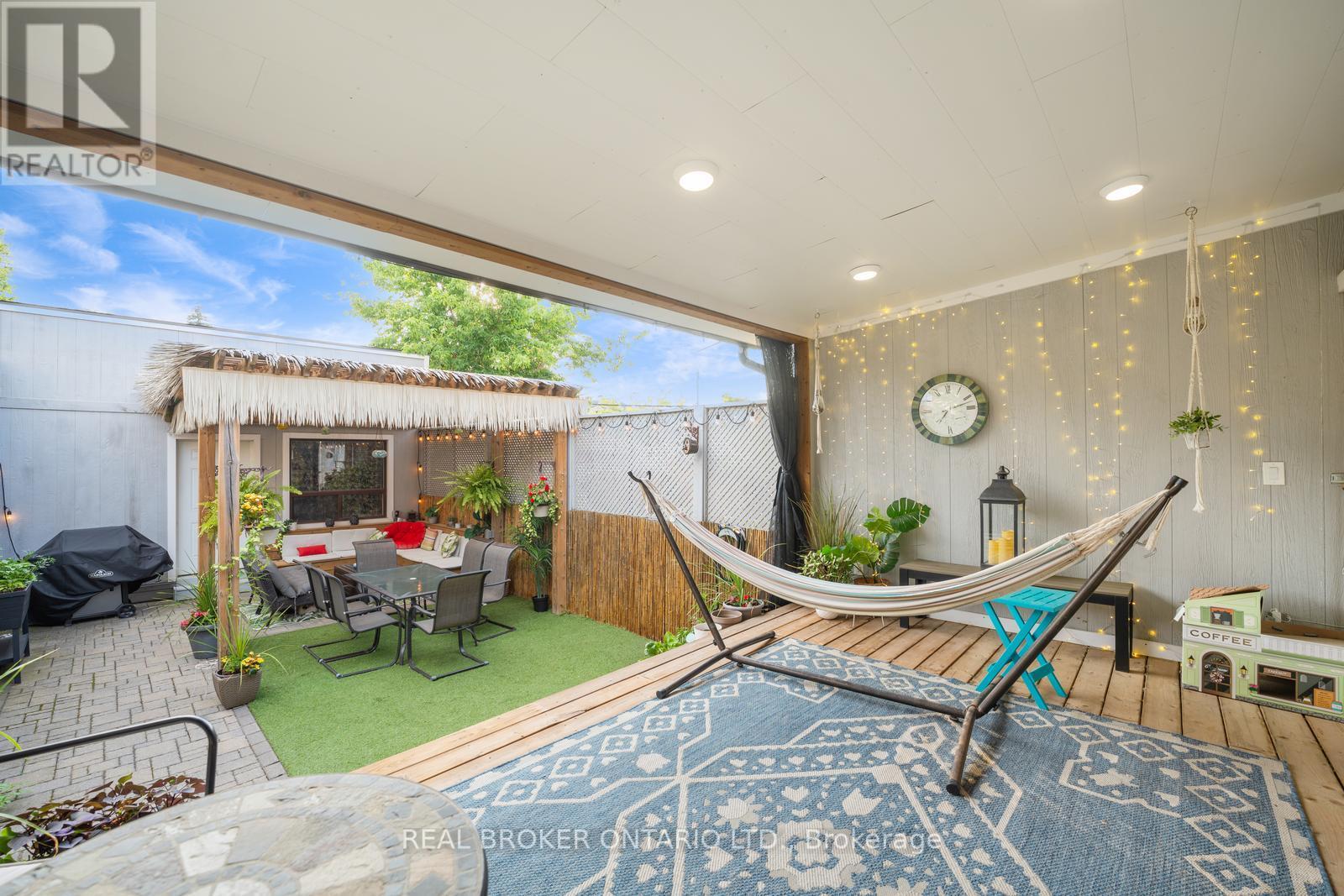 Photo 43 of Main 270 Mcroberts Avenue, Toronto ON