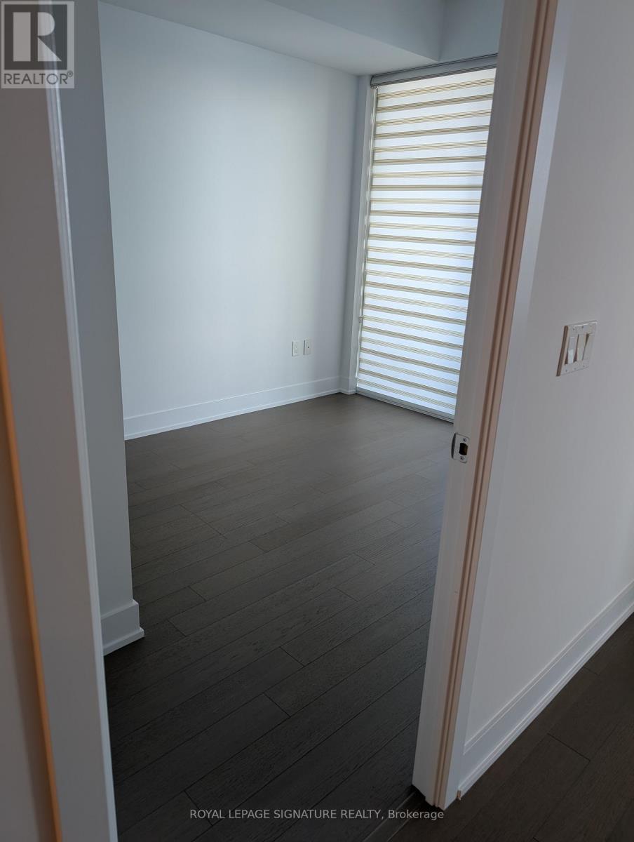 Photo 7 of 3715 30 Shore Breeze Drive, Toronto ON