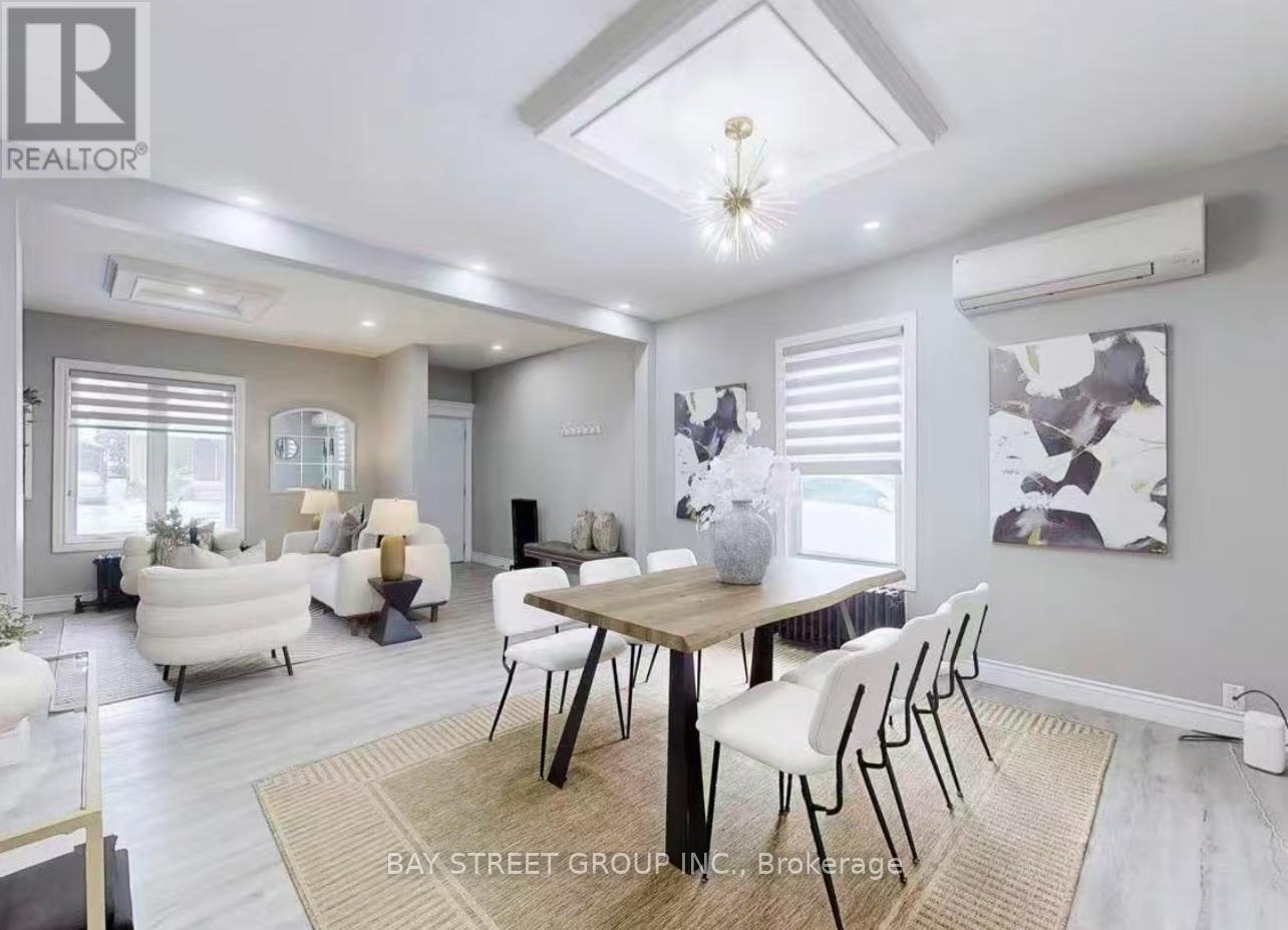 Photo 3 of 202 West 2nd Street, Hamilton ON