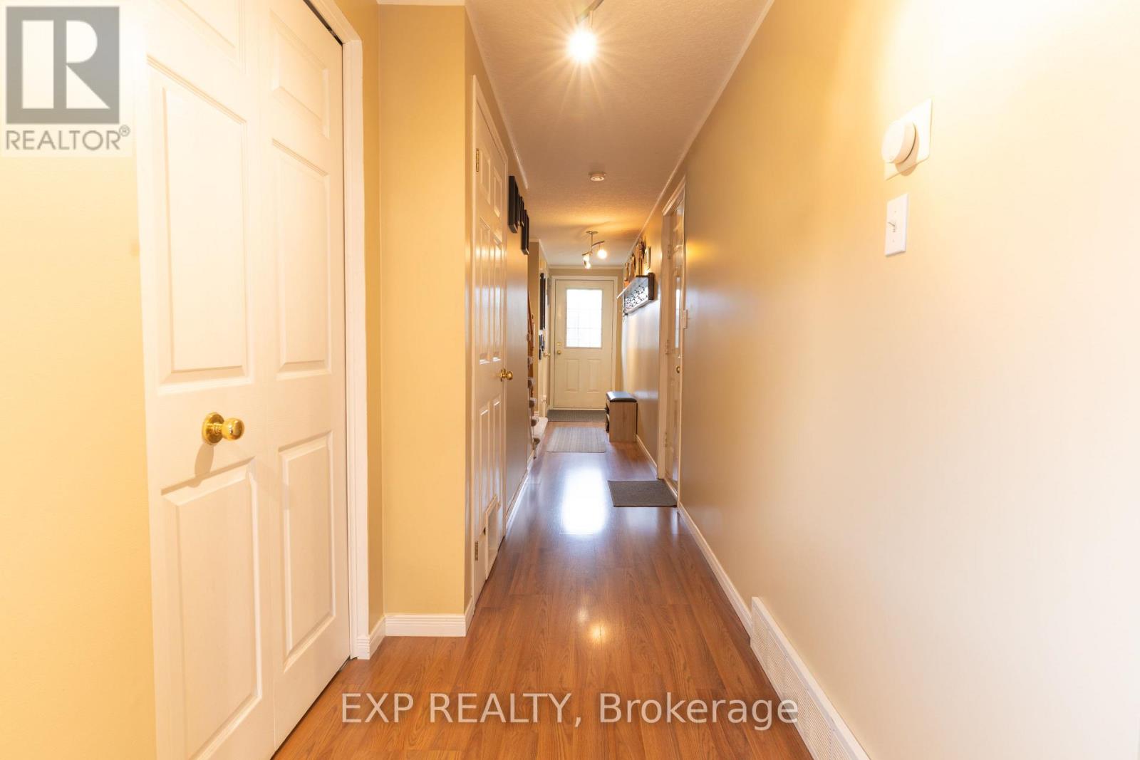Photo 10 of 318 Activa Avenue, Kitchener ON