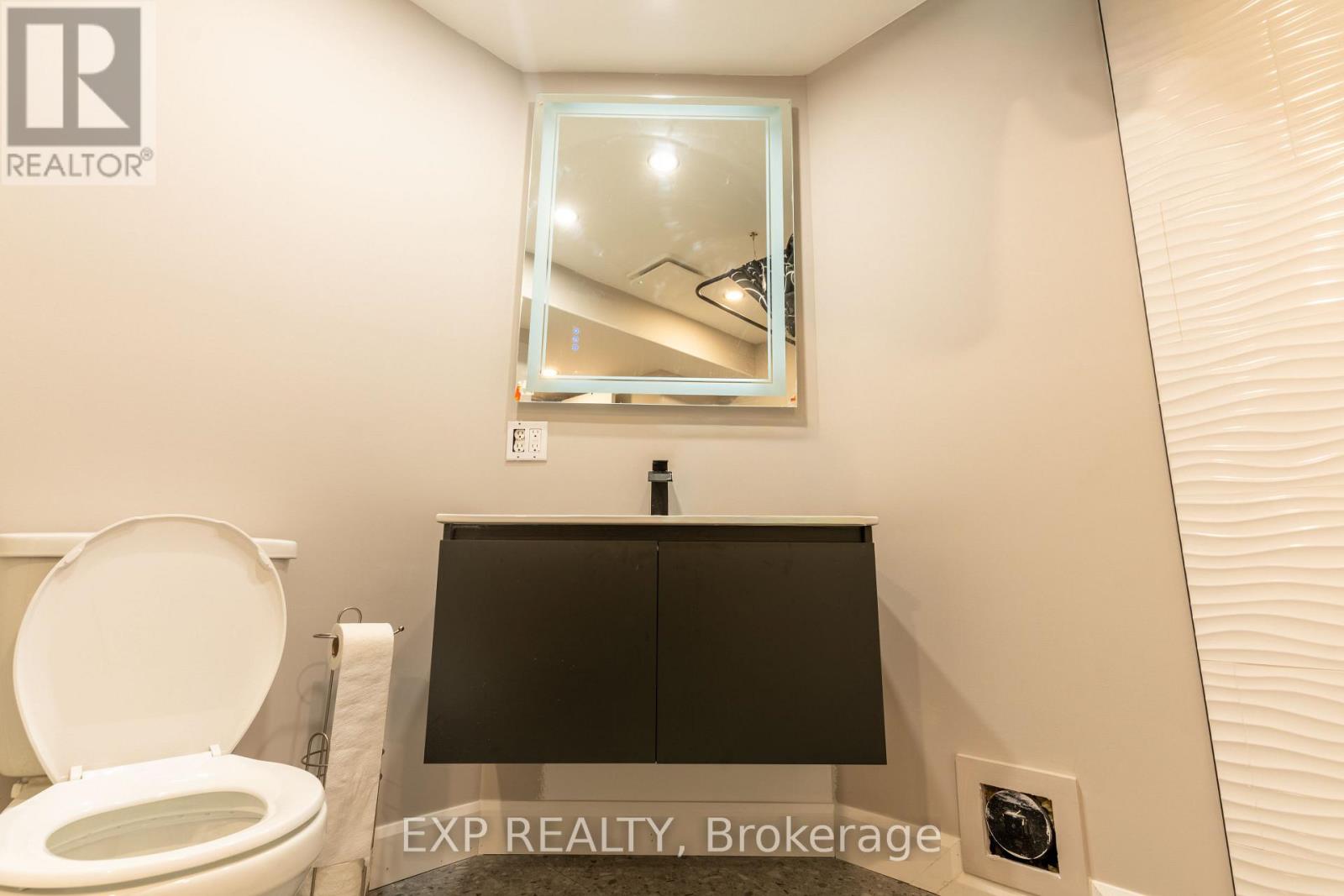 Photo 23 of 318 Activa Avenue, Kitchener ON