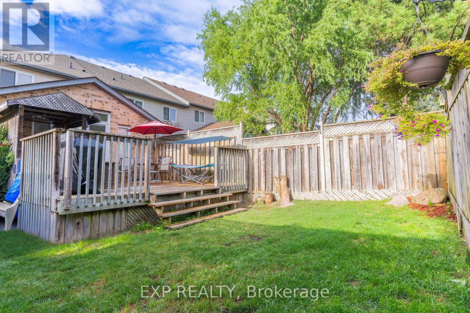 Photo 6 of 318 Activa Avenue, Kitchener ON