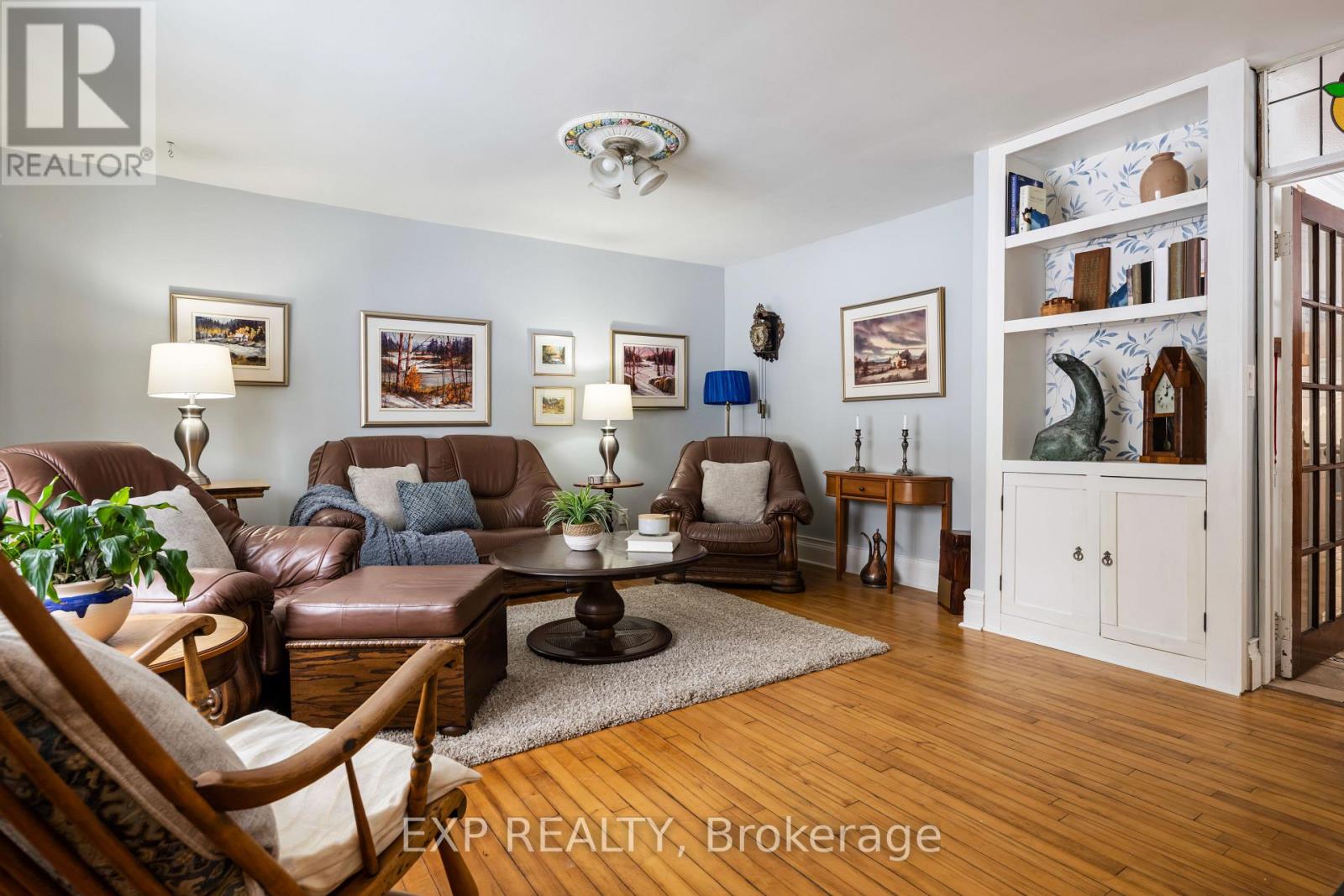 Photo 14 of 16 Mill Street, Amaranth ON