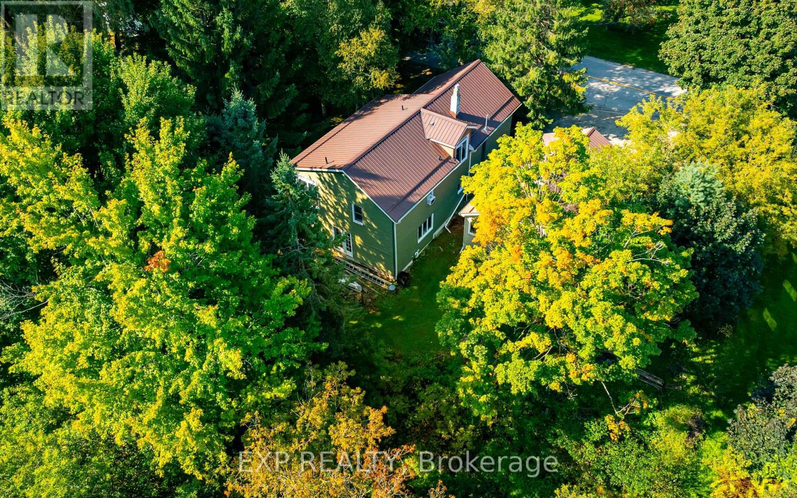 Photo 38 of 16 Mill Street, Amaranth ON