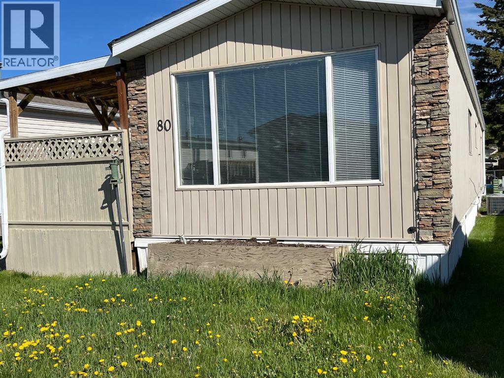 Photo 2 of 80 8060 100 Street, Grande Prairie AB