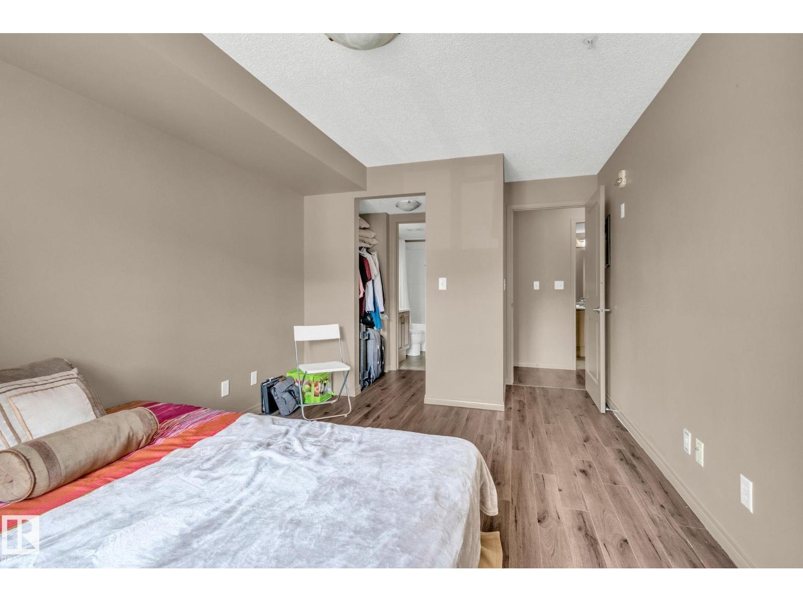 Photo 16 of 305 11441 Ellerslie Rd Sw Sw, Edmonton AB
