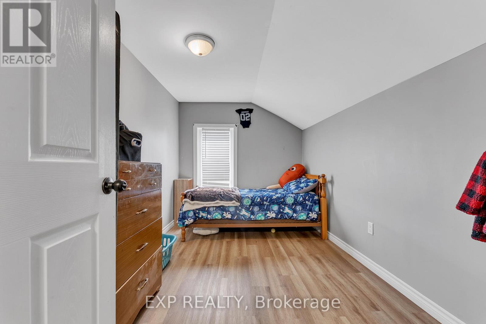 Photo 10 of 113 Pleasant Drive, Greater Napanee ON