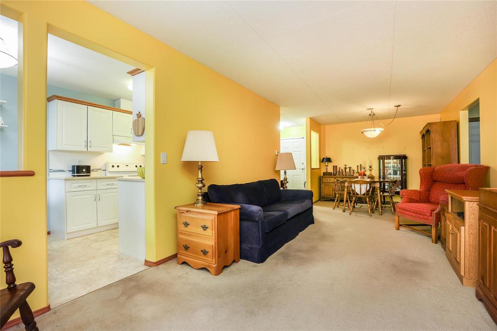 Photo 18 of 204 93 Swindon Way, Winnipeg MB