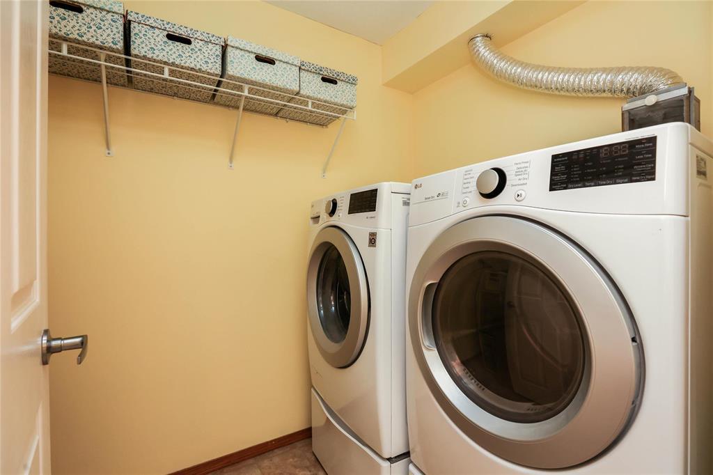 Photo 19 of 204 93 Swindon Way, Winnipeg MB