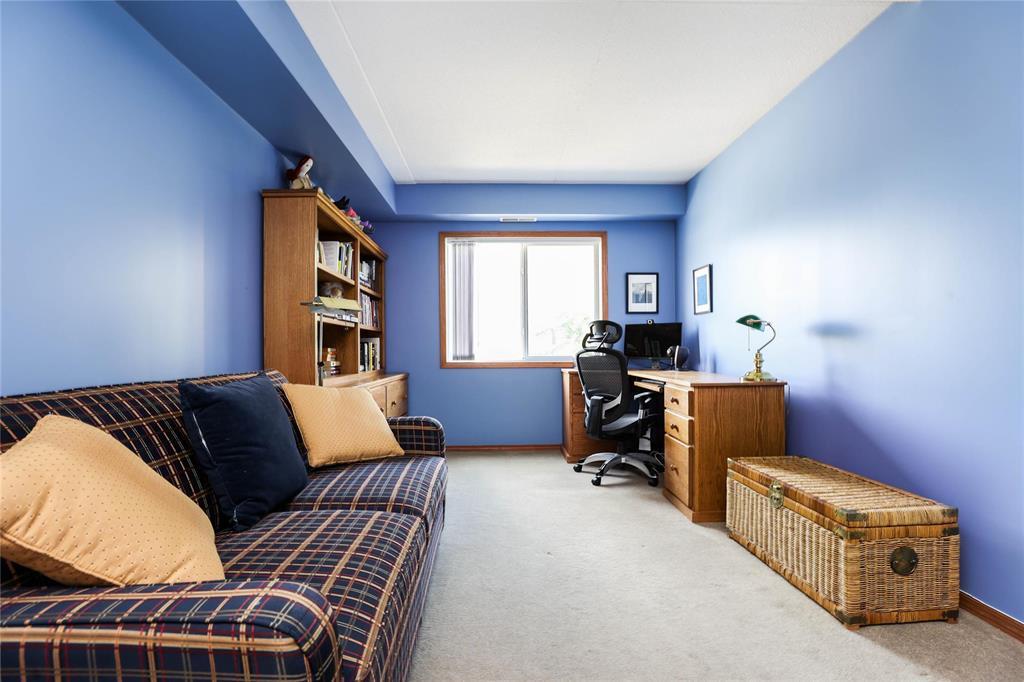 Photo 23 of 204 93 Swindon Way, Winnipeg MB