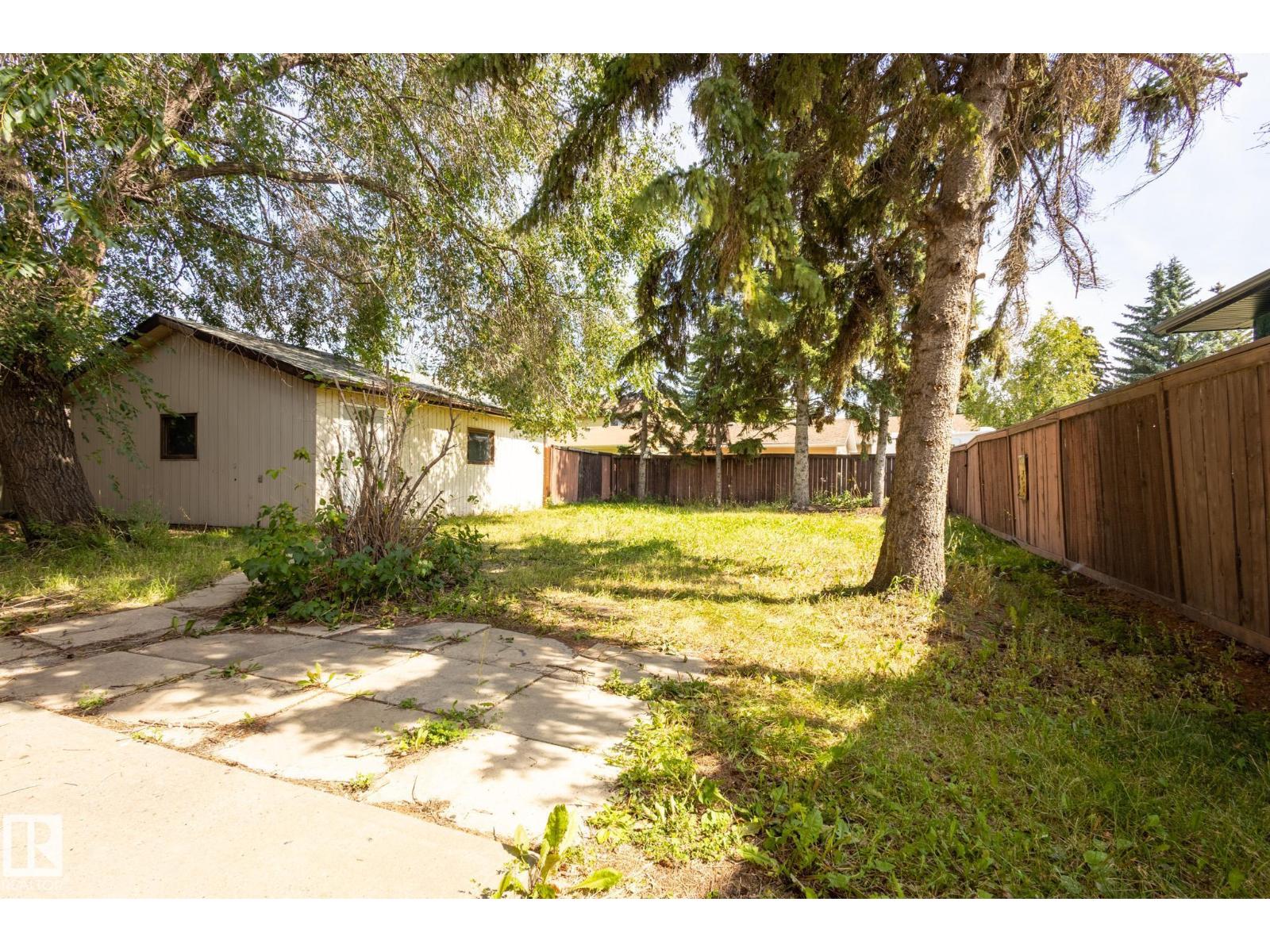 Photo 37 of 3109 110 A St Nw, Edmonton AB