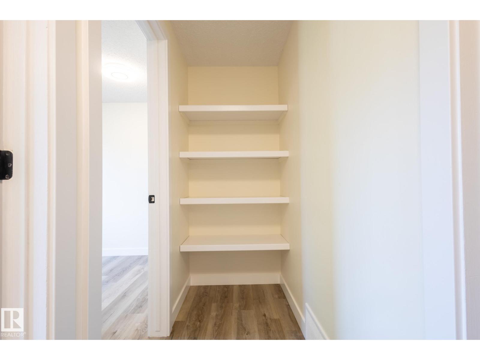 Photo 21 of 3109 110 A St Nw, Edmonton AB