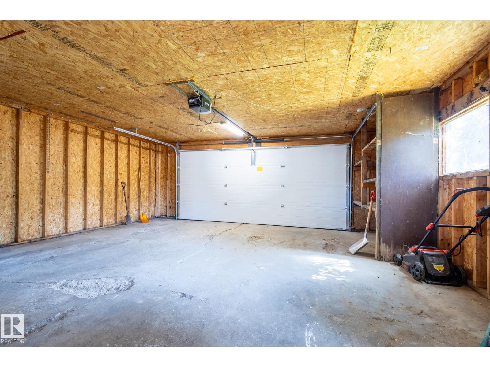 Photo 35 of 3109 110 A St Nw, Edmonton AB