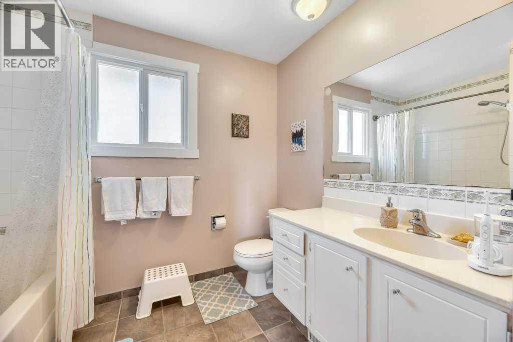 Photo 29 of 3112 107 Avenue Sw, Calgary AB