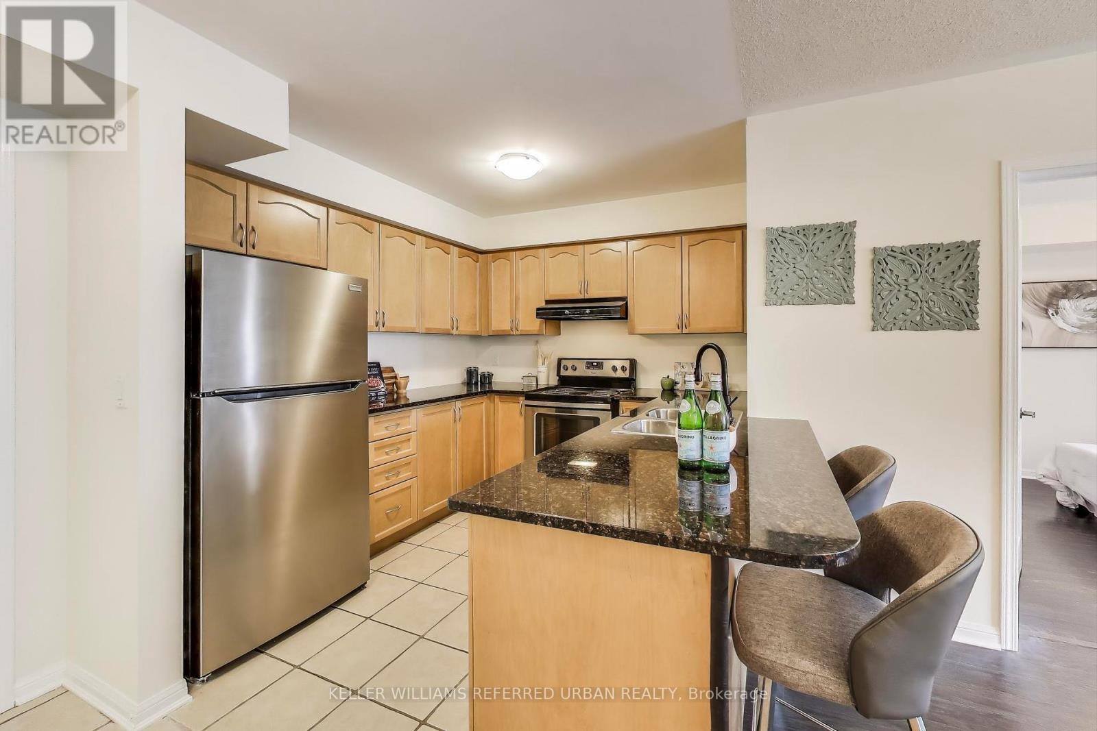 Photo 10 of 206 10 Mendelssohn Street, Toronto ON