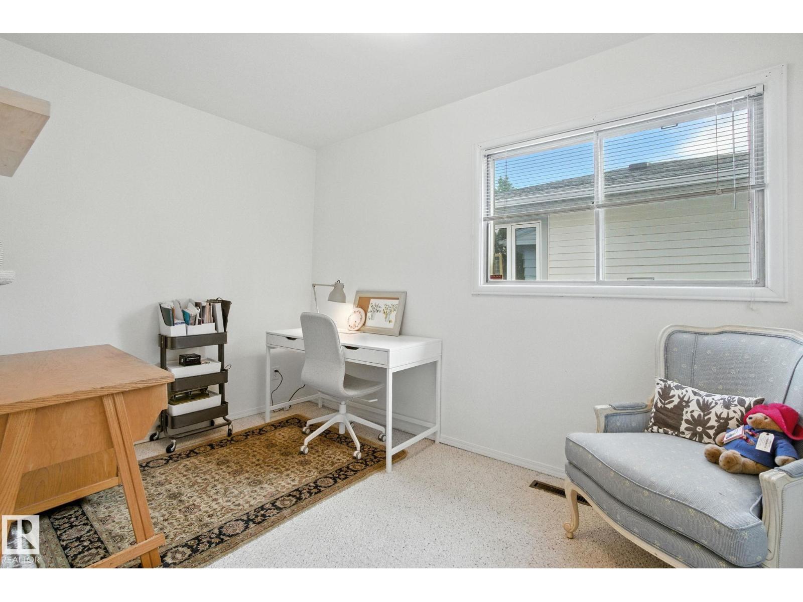 Photo 21 of 9016 88 St Nw, Edmonton AB