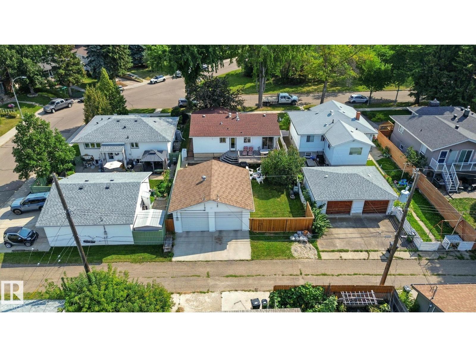 Photo 42 of 9016 88 St Nw, Edmonton AB