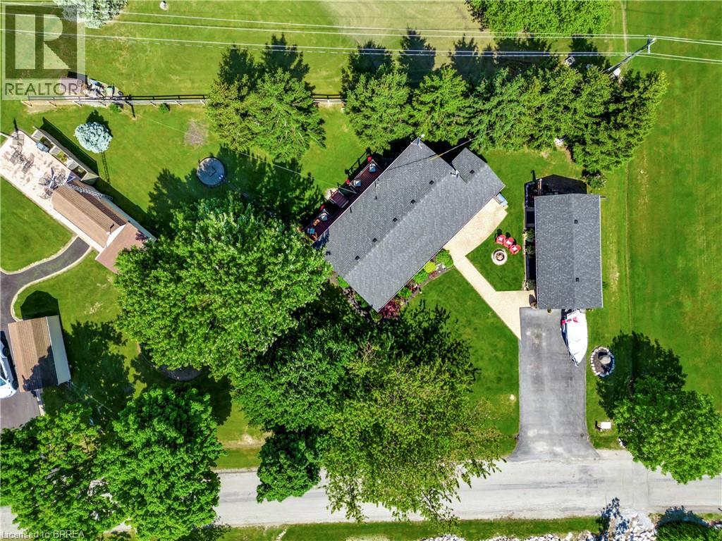 Photo 9 of 1697 Lakeshore Road, Selkirk ON