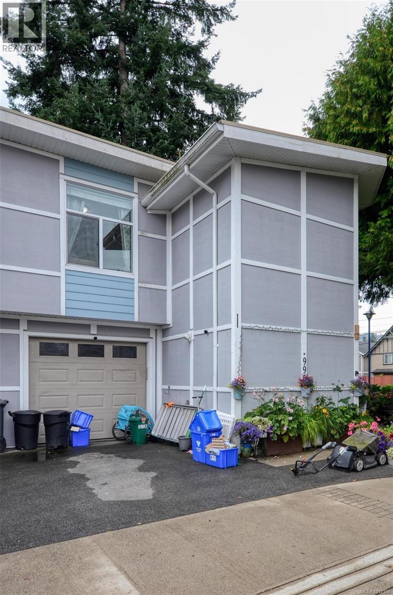 Photo 1 of 995 Walfred Rd, Langford BC