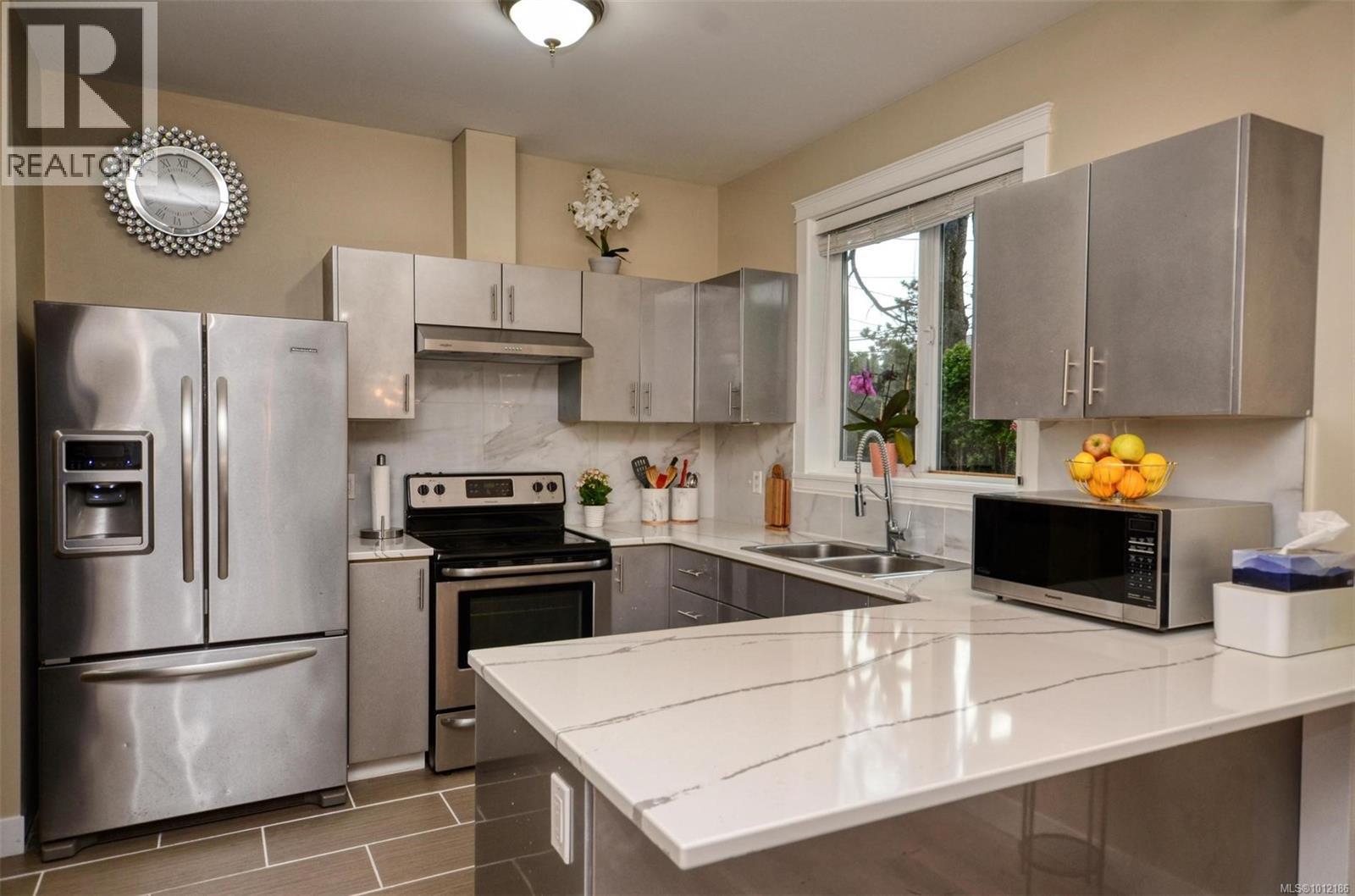 Photo 20 of 995 Walfred Rd, Langford BC