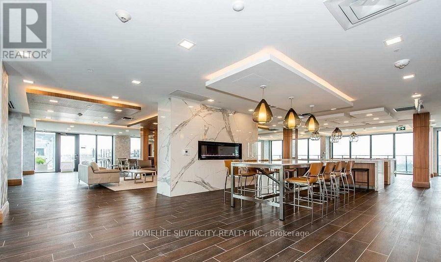 Photo 12 of 20 Shore Breeze Drive, Toronto ON