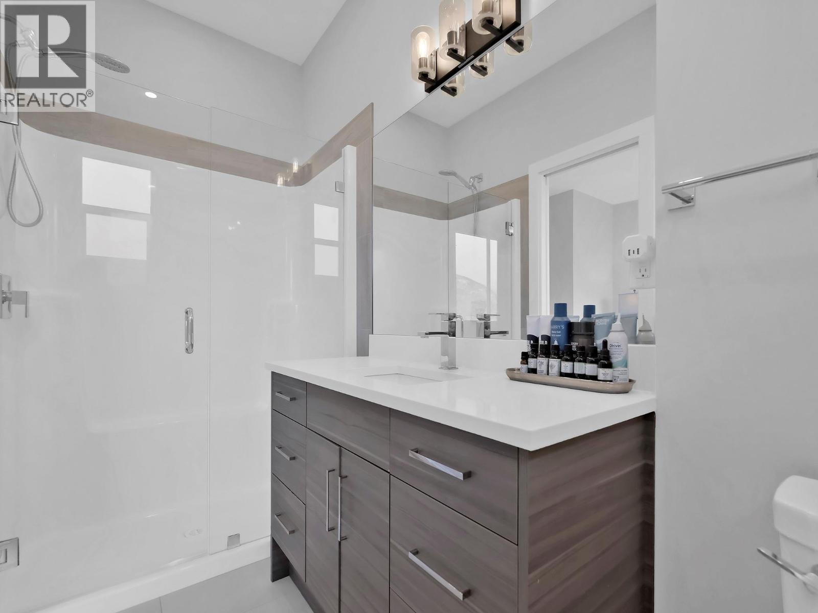 253 NORTON Street Unit# 105, Penticton