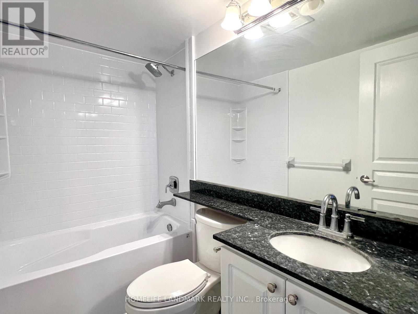 Photo 15 of 728 15 Northtown Way, Toronto ON