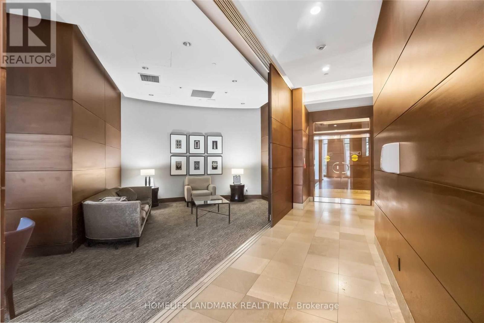 Photo 4 of 728 15 Northtown Way, Toronto ON