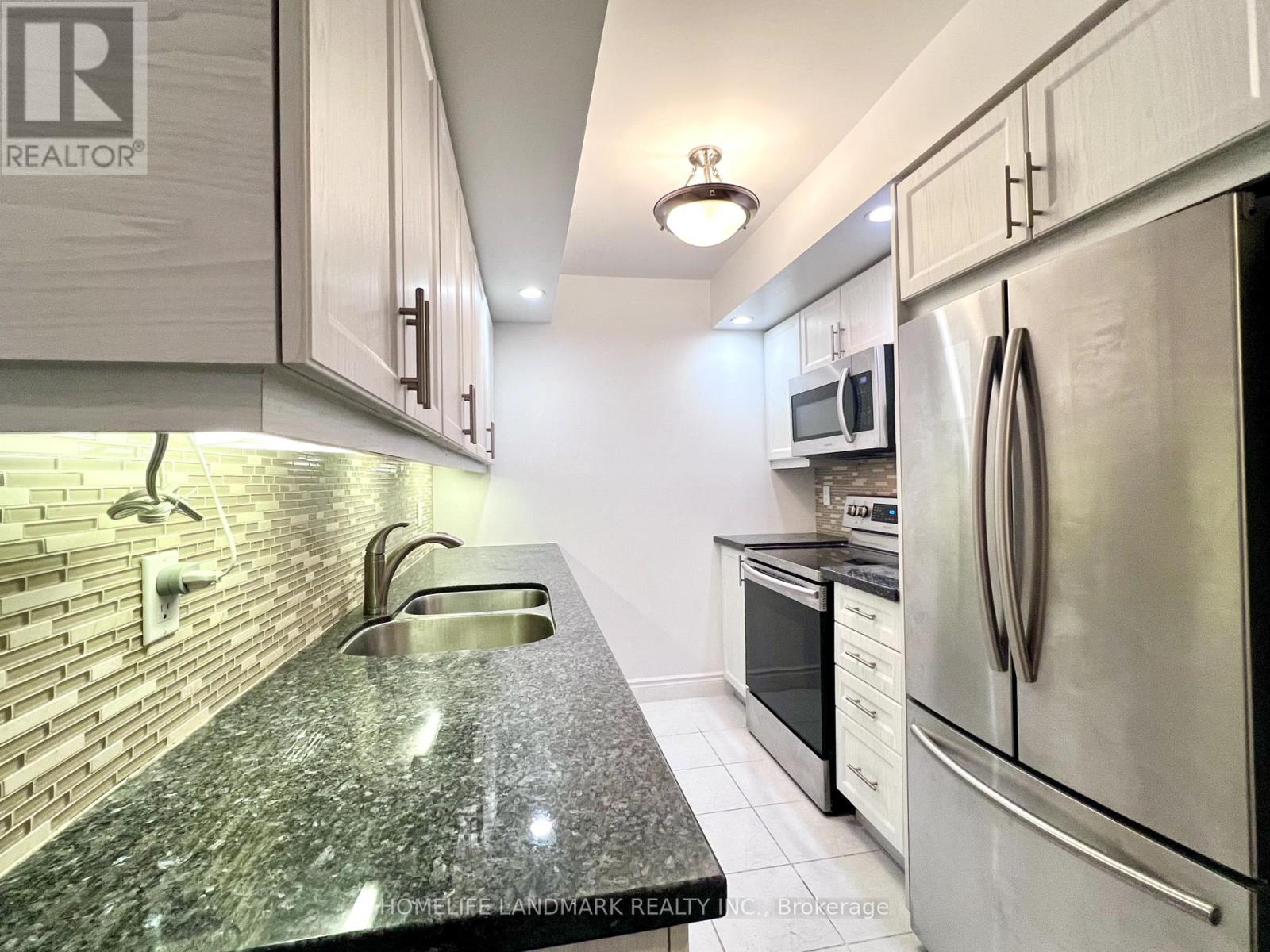 Photo 6 of 728 15 Northtown Way, Toronto ON